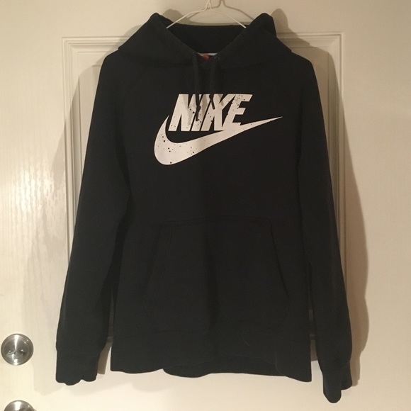 Black Nike hoodie