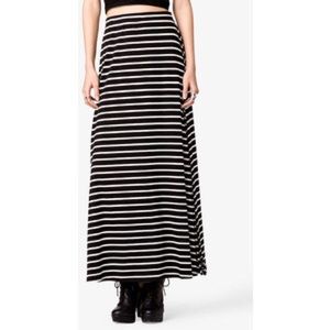 Black and White Stripe Maxi Skirt with side slits