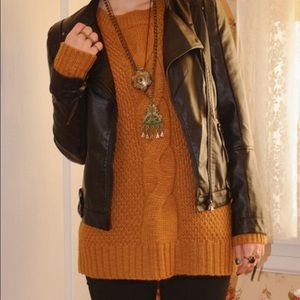 Mustard yellow sweater urban outfitters Ecote