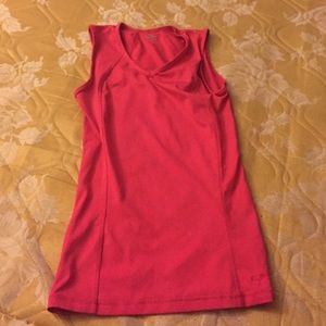 Athletic tank top
