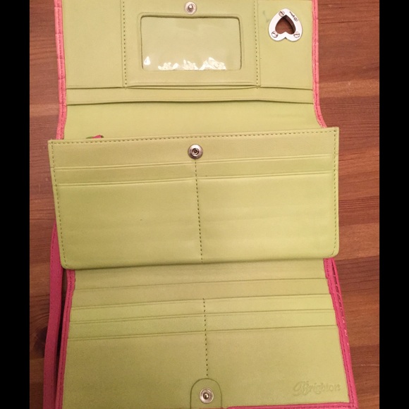 💞Sale💞Super Fun Cute Brighton Pink Purse/Wallet - Picture 3 of 8