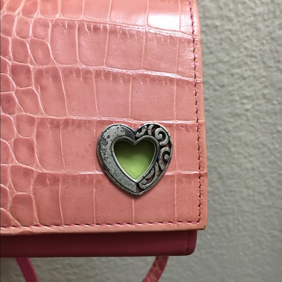 💞Sale💞Super Fun Cute Brighton Pink Purse/Wallet - Picture 4 of 8