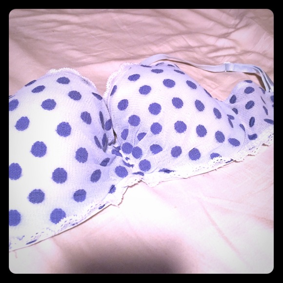 VS bra with polka dots. 32D💙 - Picture 1 of 3