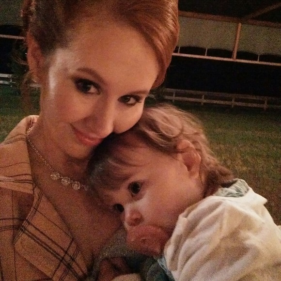 Meet your Posher, Amanda