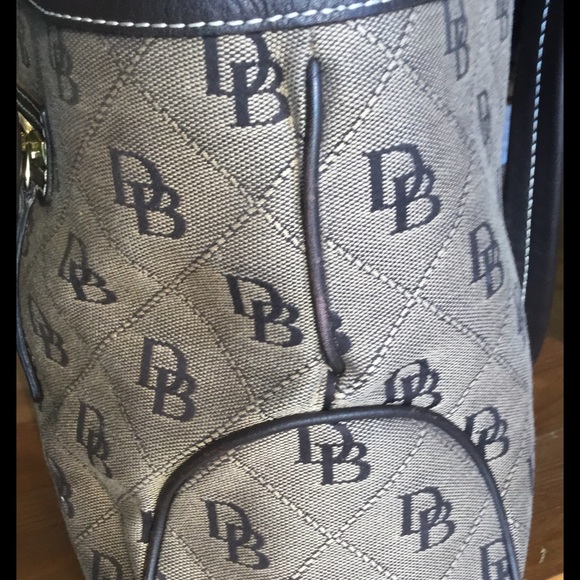 💖Beautiful💖Dooney & Bourke Purse! Good as New!👜 - Picture 4 of 4