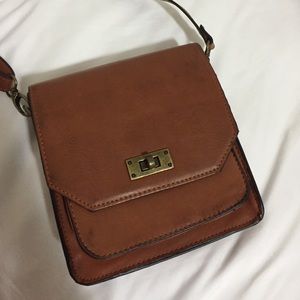 Tan Small Cross Body Bags