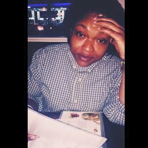 Meet your Posher, Toya