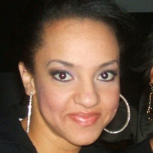 Meet your Posher, Claudia