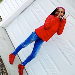 Meet your Posher, Shaquanda