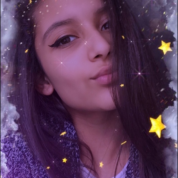 Meet your Posher, Bree - Picture 1 of 1