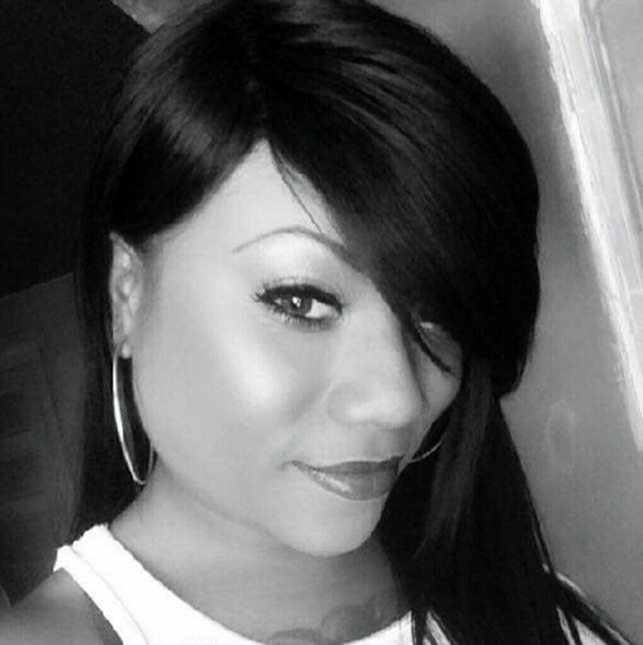 Meet your Posher, Crystal - Picture 1 of 1