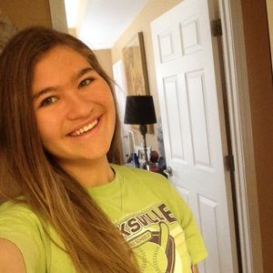 Meet your Posher, Jillian