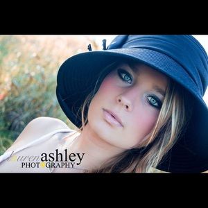 Meet your Posher, Lindsey