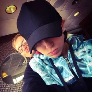 Meet your Posher, Annette