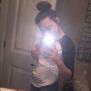 Meet your Posher, Abbey