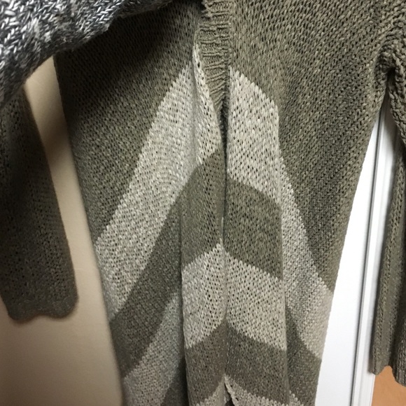 ⭐️SOLD⭐️ - Picture 3 of 3