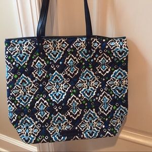 Vera Bradley tote in Ink Blue