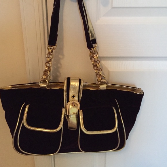 Gold metallic and deep wine velvet shoulder bag. - Picture 3 of 3