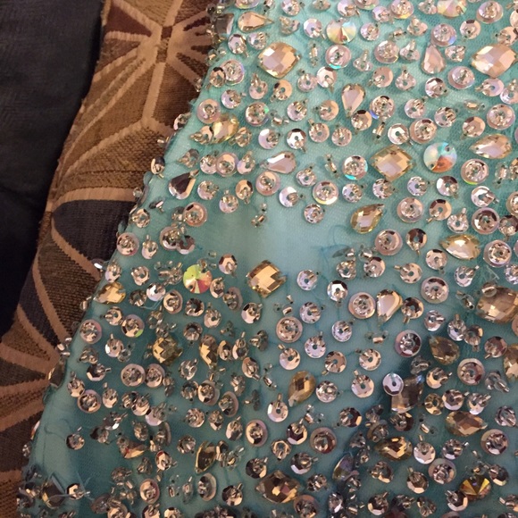 Blue sequins Sherri Hill short dress! - Picture 2 of 4