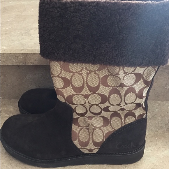 Coach boots