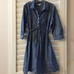 Like new Gap maternity denim shirt dress