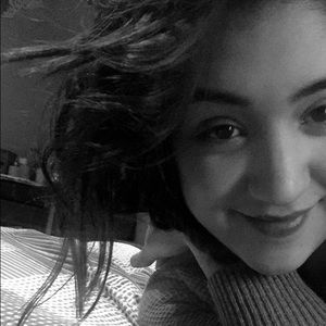 Meet your Posher, Marissa