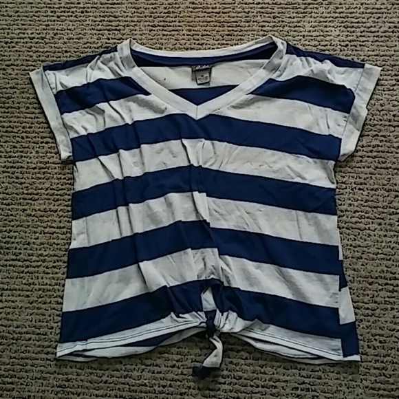 striped tie in front shirt