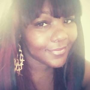 Meet your Posher, Raymia