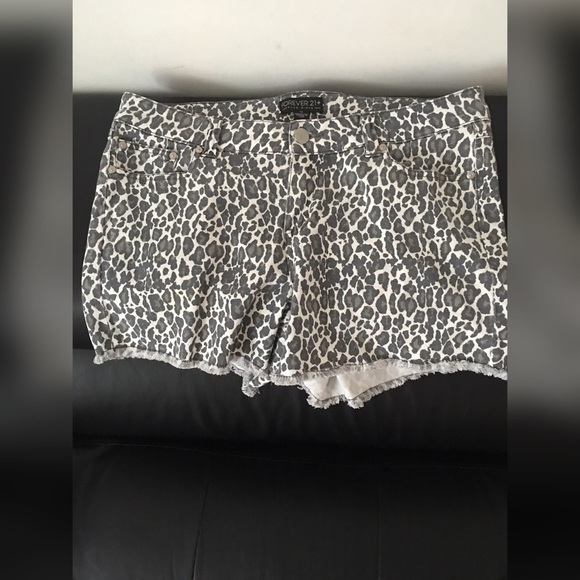 🌞Leopard shorts 🌞