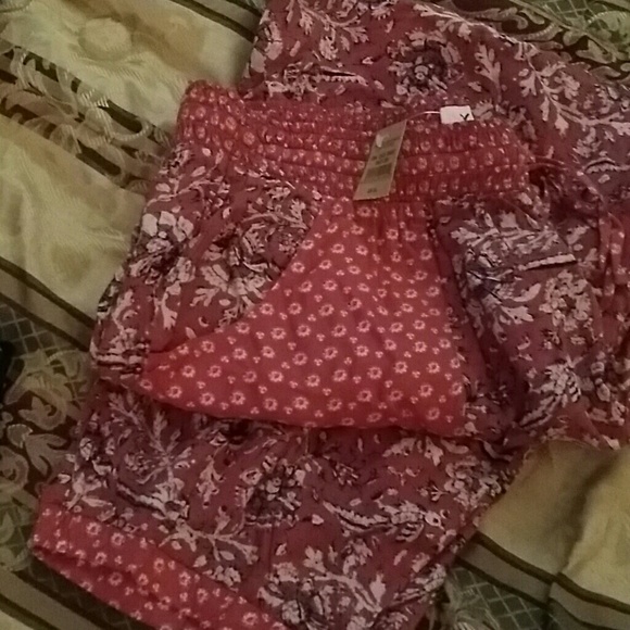 ** FINAL**Lovely pair of American Eagle pants