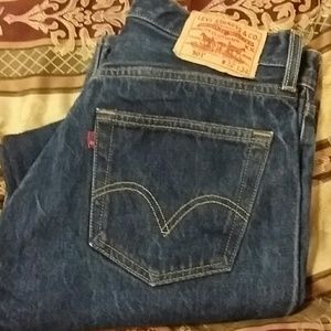 Brand new dark rinse levis