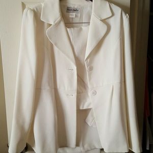 Women's Pants Suit