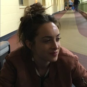 Meet your Posher, Kayla