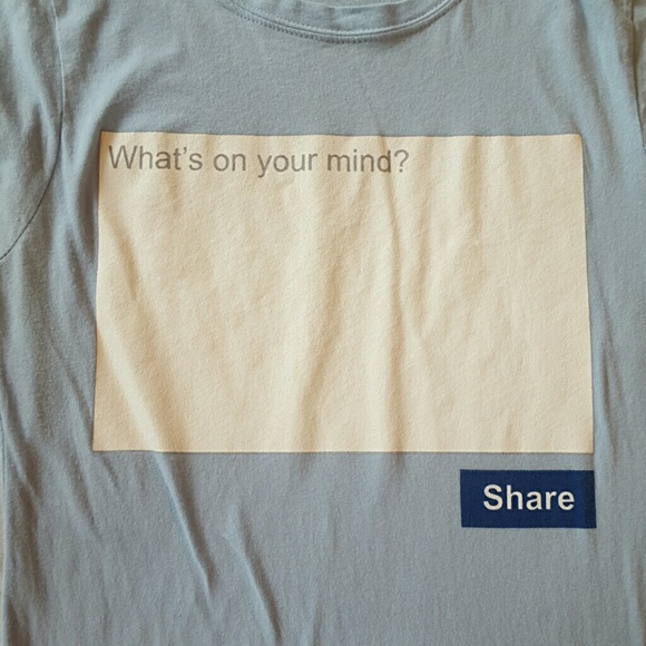 Facebook status shirt! You can write on it! - Picture 2 of 3
