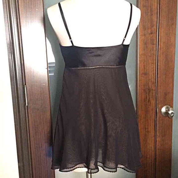Victoria's Secret Sexy Lingerie😍size small NWOT - Picture 3 of 4