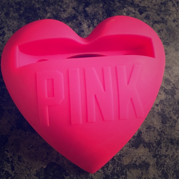 FREE W/ PURCHASE💗PINK VS iPhone Speaker