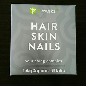 It works Hair Skin Nails