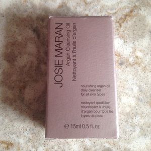 Josie Maran double sample of Argan oil