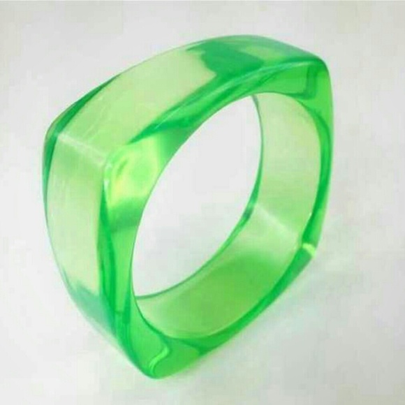 Transparent bracelet - Picture 2 of 3