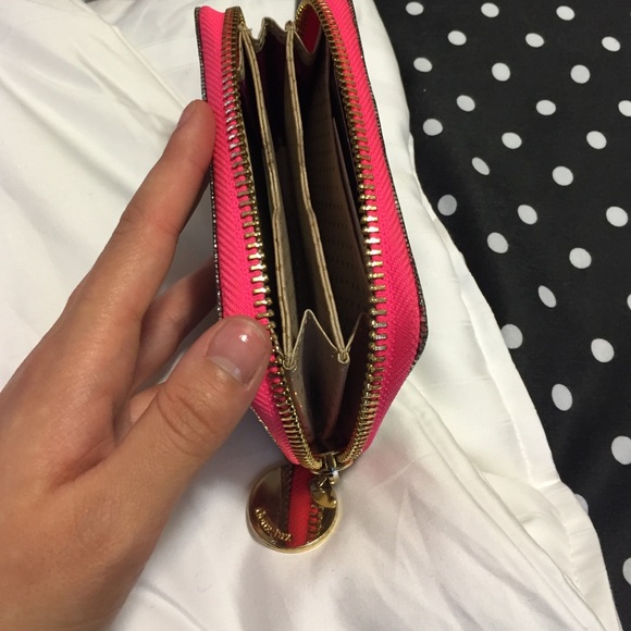 deux lux wristlet - Picture 1 of 4