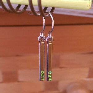 Silver peridot drop bar earrings