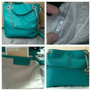 Reserved for gabbulouss17