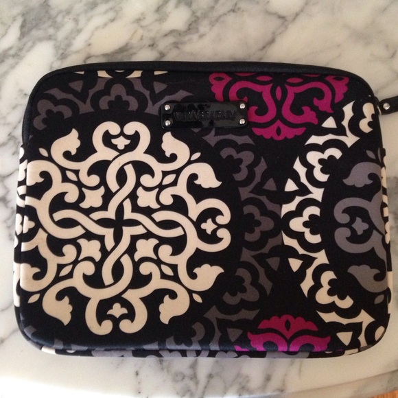 Canterberry Magenta IPad Case
