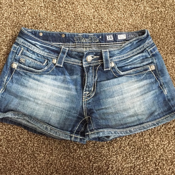 ****sold****Miss me shorts sz 28!