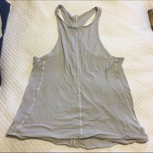 White lulu yoga tank Sz.6