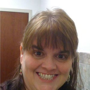 Meet your Posher, Leslie