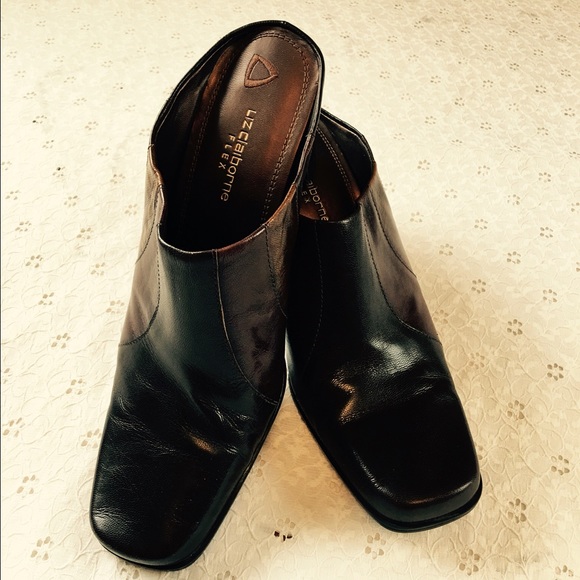 Liz Claiborne Shoes - Liz Claiborne flex mules