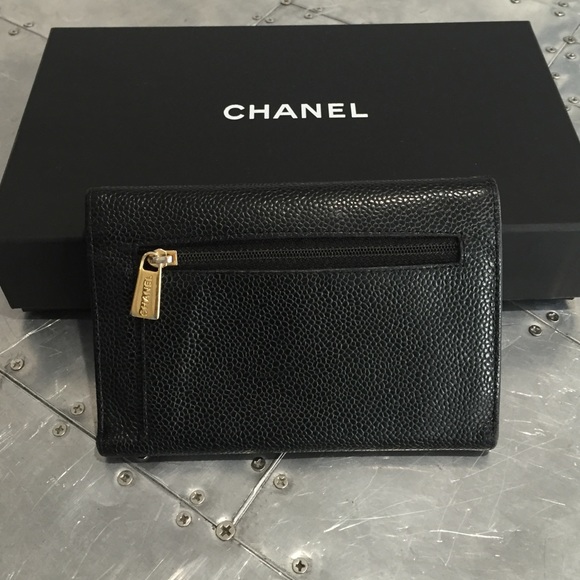 CC Logo Black Caviar Leather Flap Wallet (used) - Picture 2 of 4