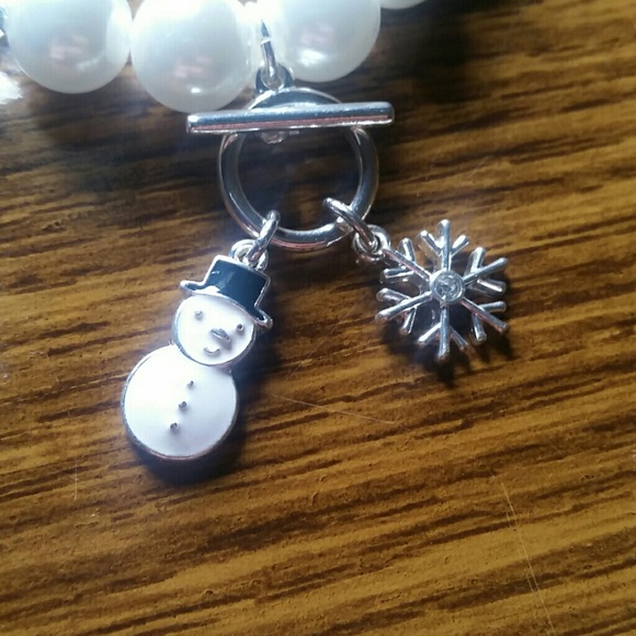 *sale*NWOT Cute Snowman bracelet bundle - Picture 2 of 4