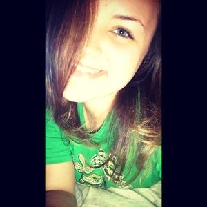 Meet your Posher, Abigail